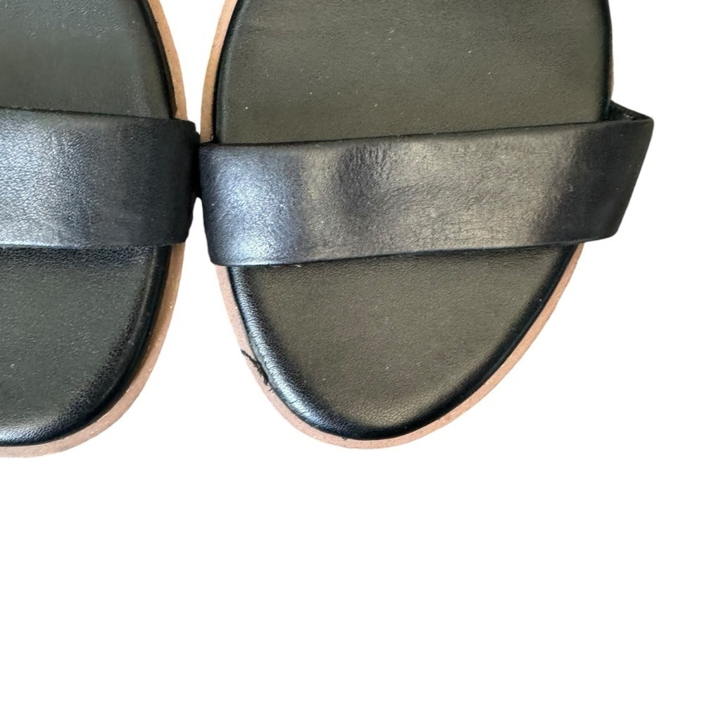 Cole Haan - Findra Strappy Flat Sandal Sz 7.5 - Picture 5 of 12